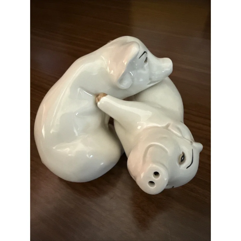 Vintage Fitz and Floyd Nesting Pigs Salt and Pepper Shaker Set Ceramic 1976
